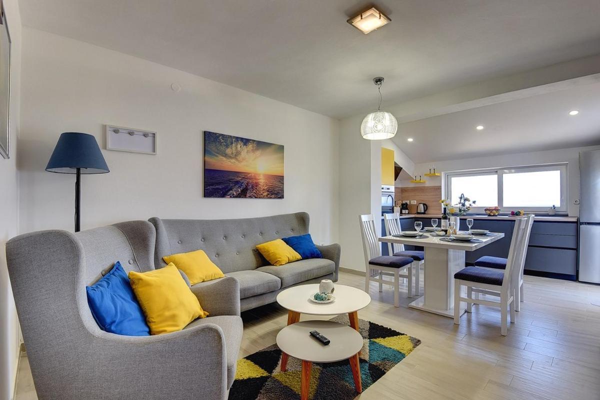 Apartments Lidija Liznjan Ngoại thất bức ảnh